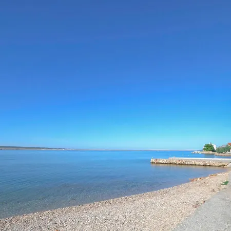 Dom wakacyjny Valek By Interhome *