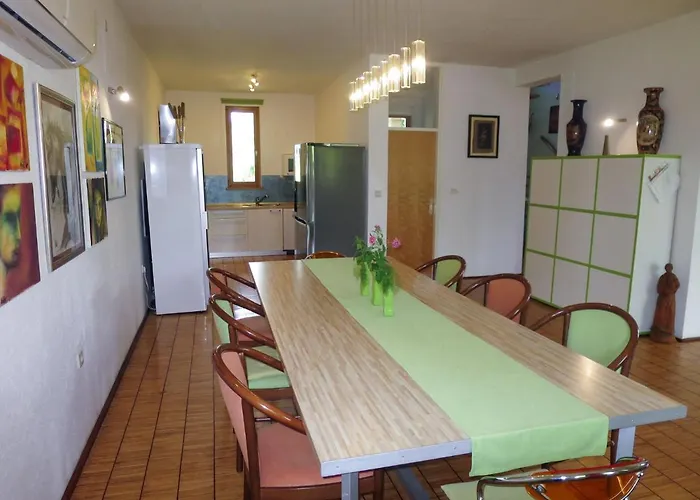 Valek By Interhome بيت للعطل *